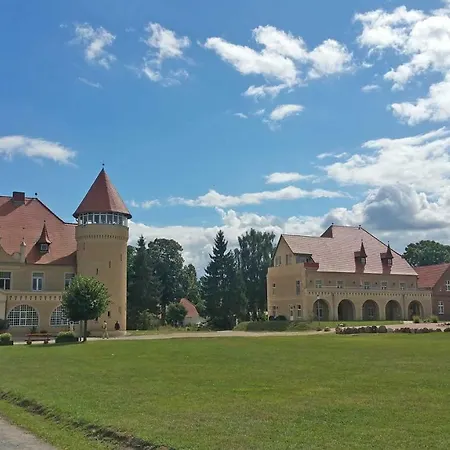 Dom wakacyjny Remise Am Schloss Stolpe *